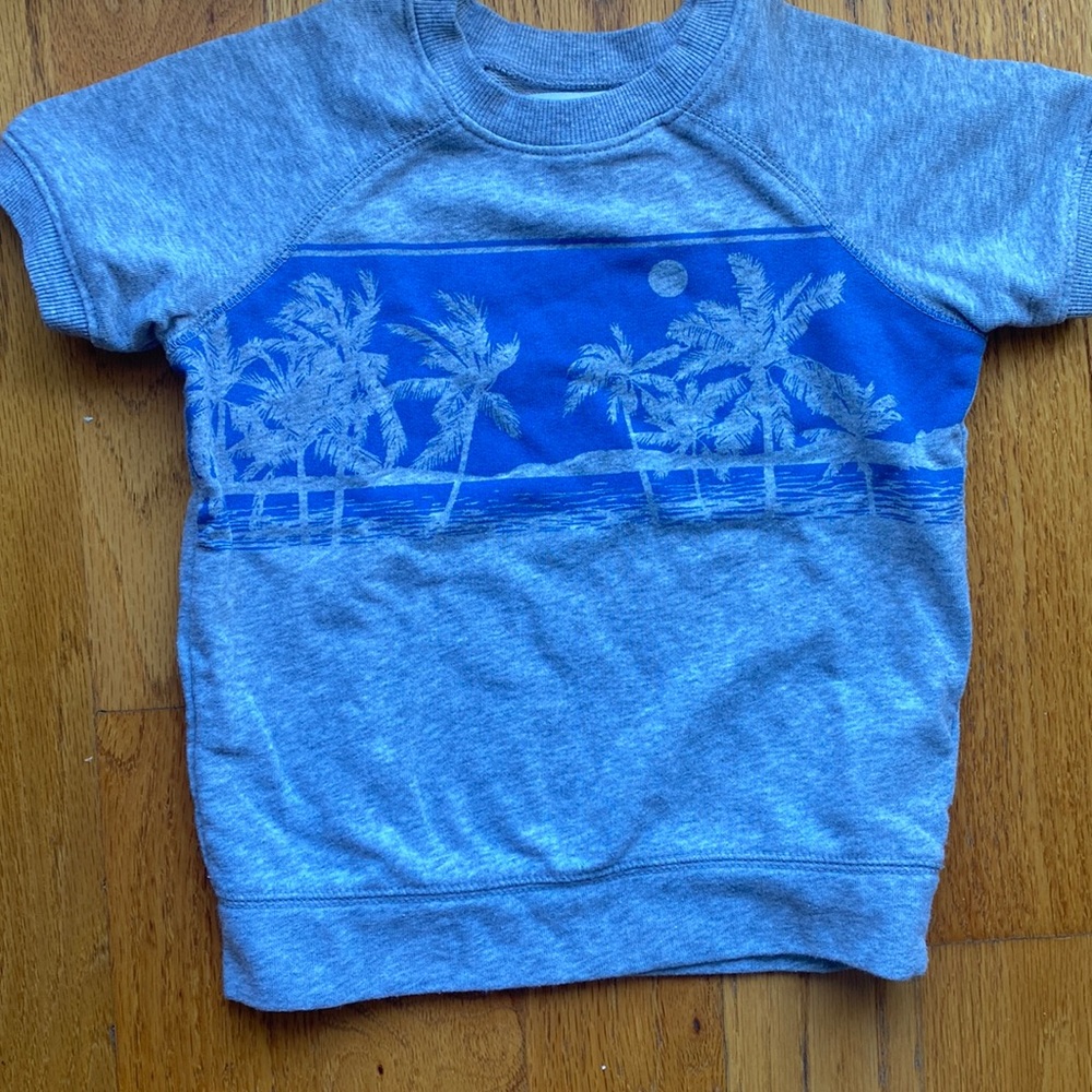 Old Navy beach sweatshirt short-sleeve